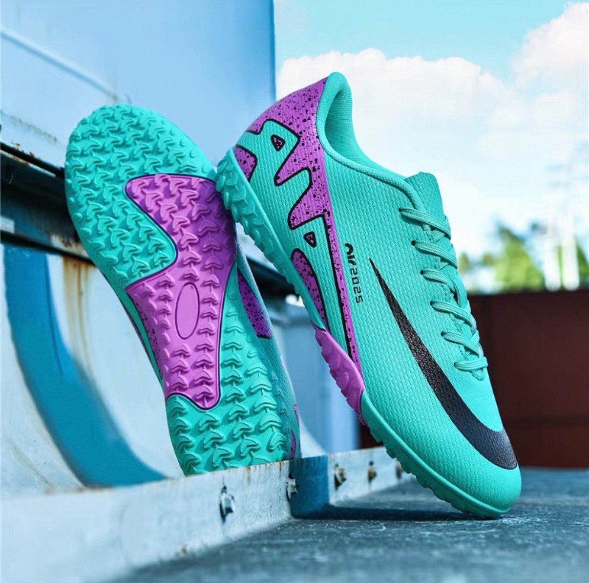 Men's Futsal & Indoor Soccer Shoes